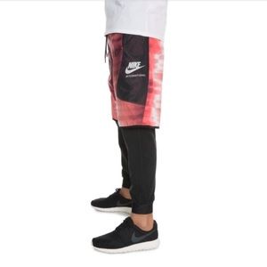NIKE 2 in 1 SHORTS